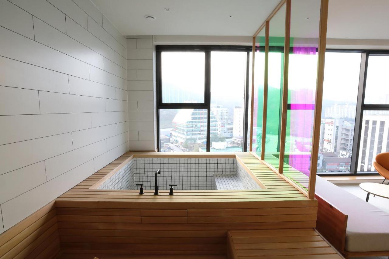 Orchid Hotel Wonju Exterior foto